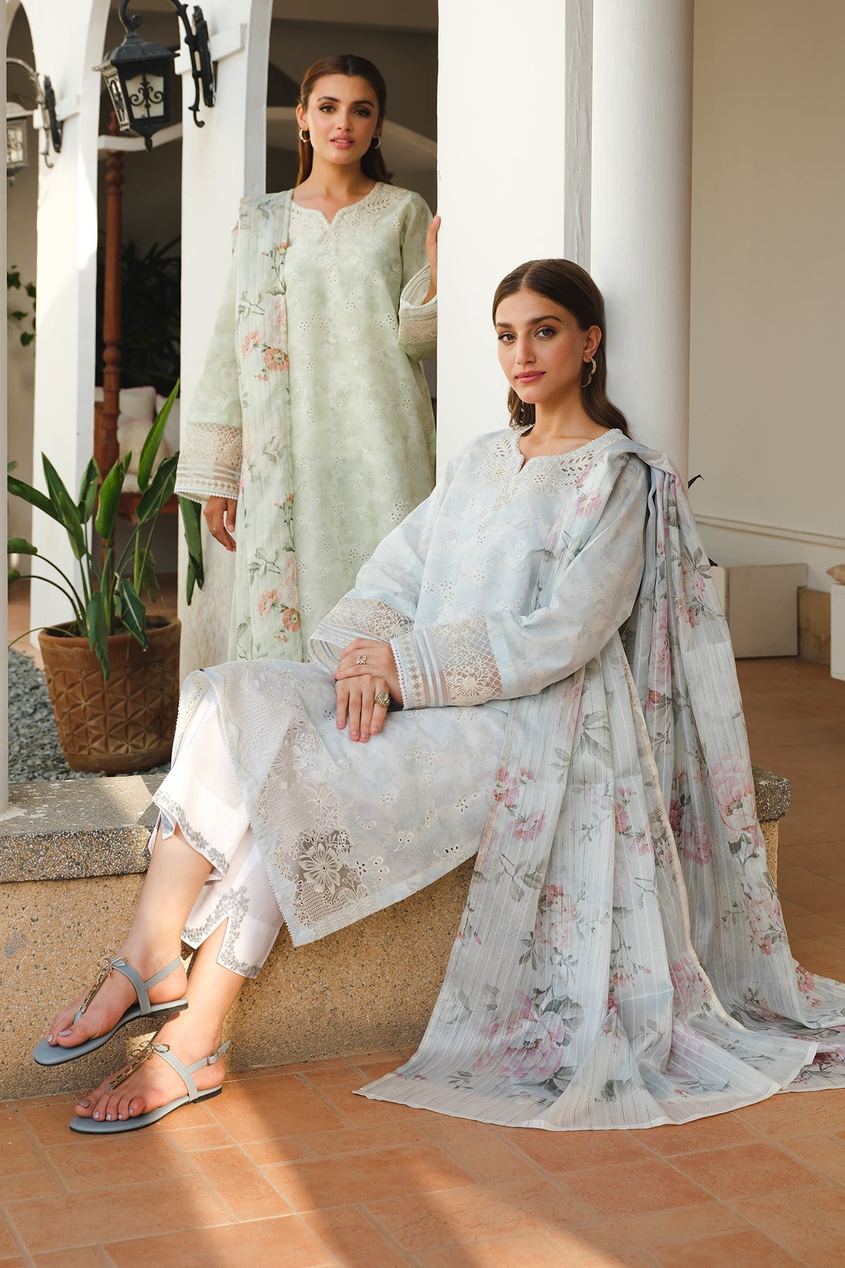 BAROQUE | EMBROIDERED PRINTED LAWN UF-658