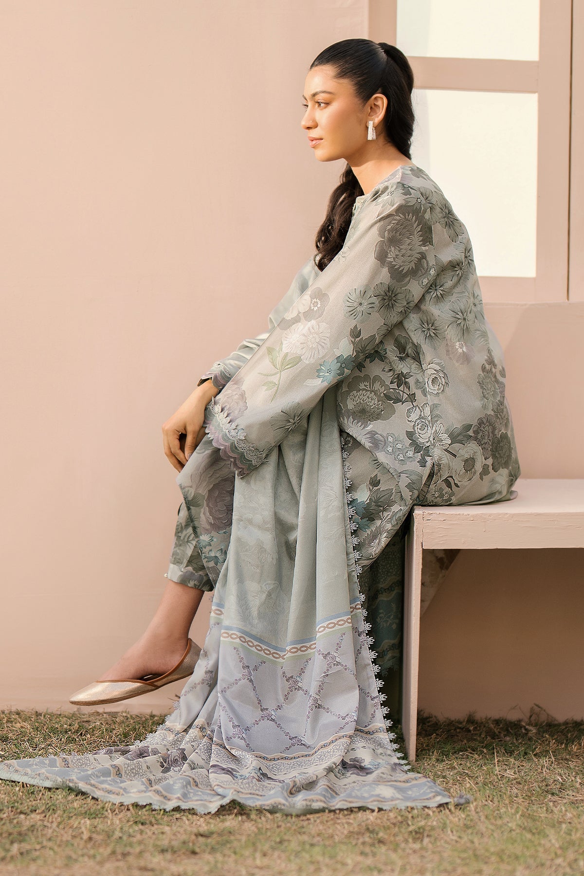 BAROQUE | EMBROIDERED PRINTED LAWN UF-605