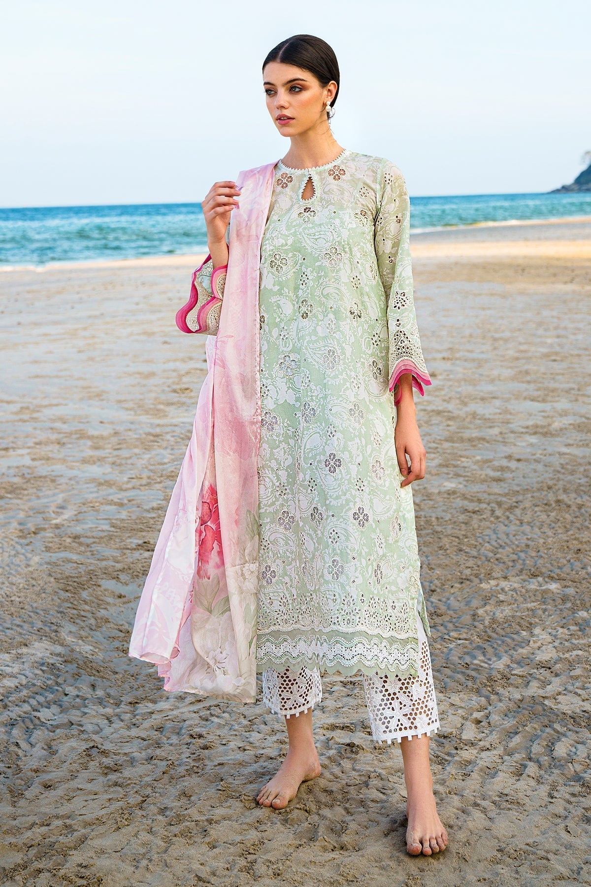 BAROQUE | EMBROIDERED PRINTED LAWN UF-569