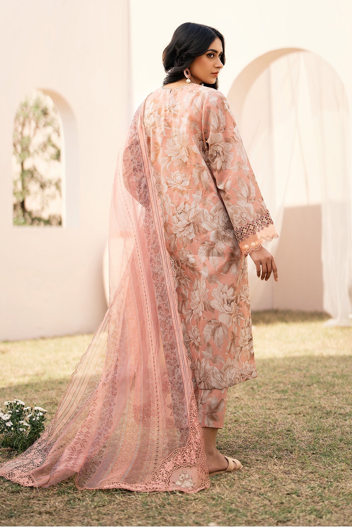 BAROQUE | EMBROIDERED PRINTED LAWN UF-593