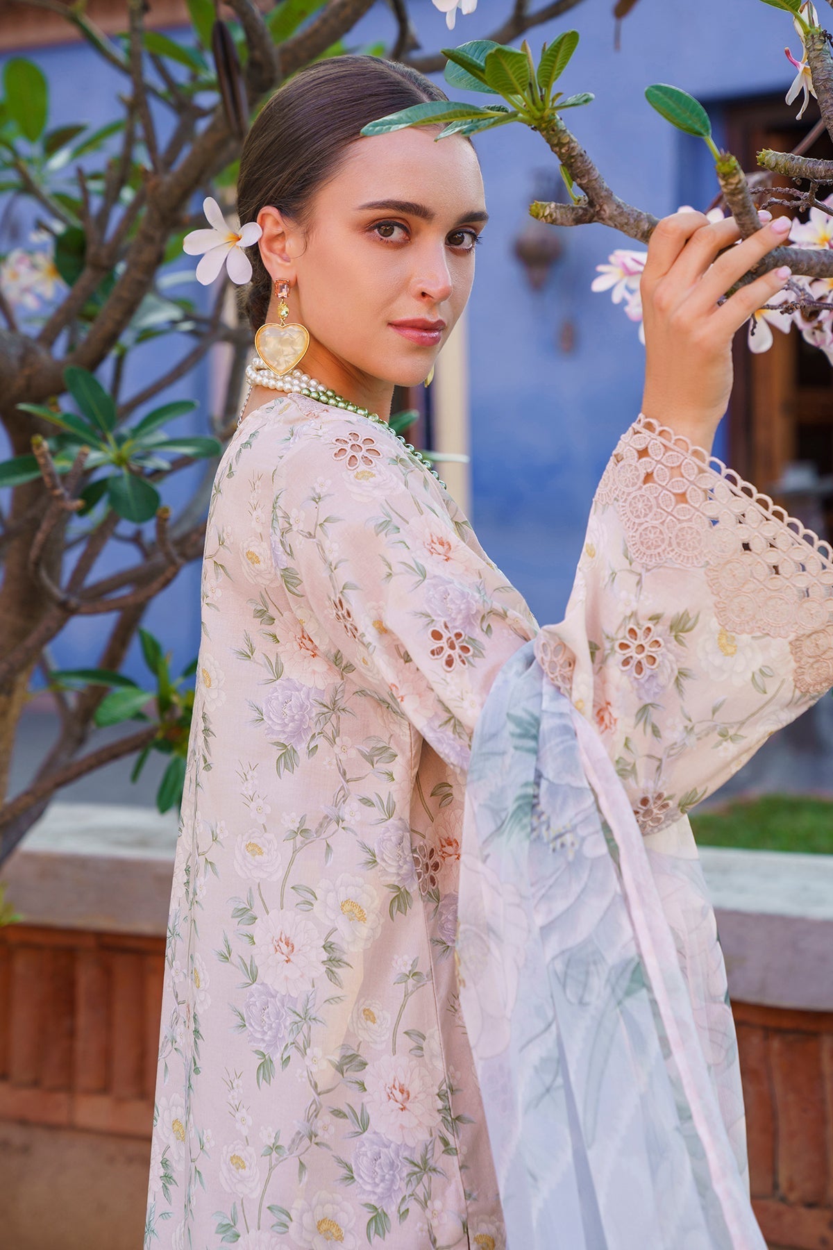 BAROQUE | EMBROIDERED PRINTED LAWN UF-591