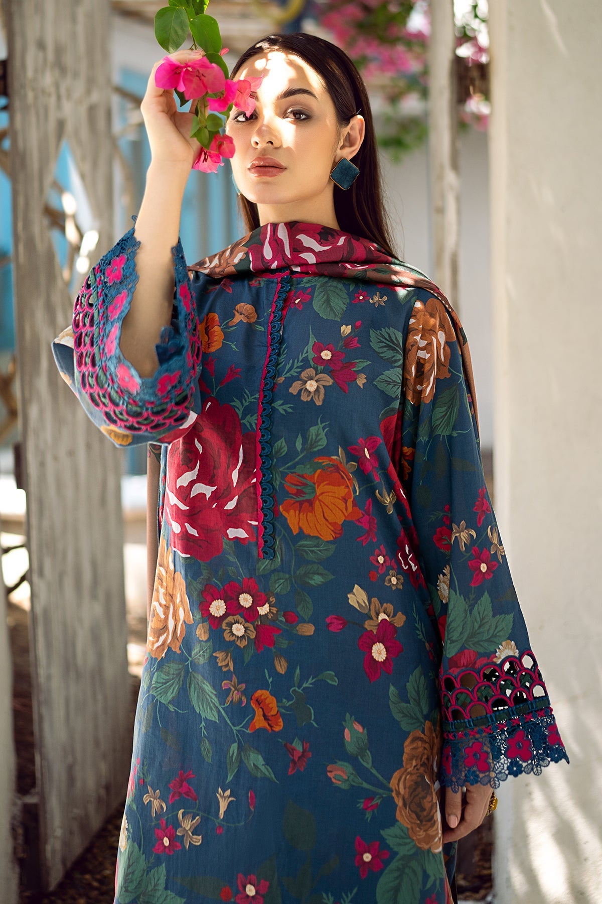 BAROQUE | EMBROIDERED PRINTED LAWN UF-548