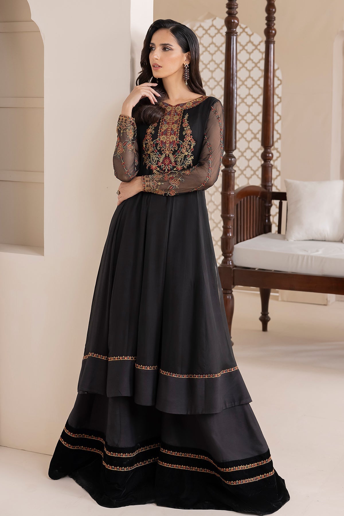 BAROQUE | EMBROIDERED CHIFFON UF-417