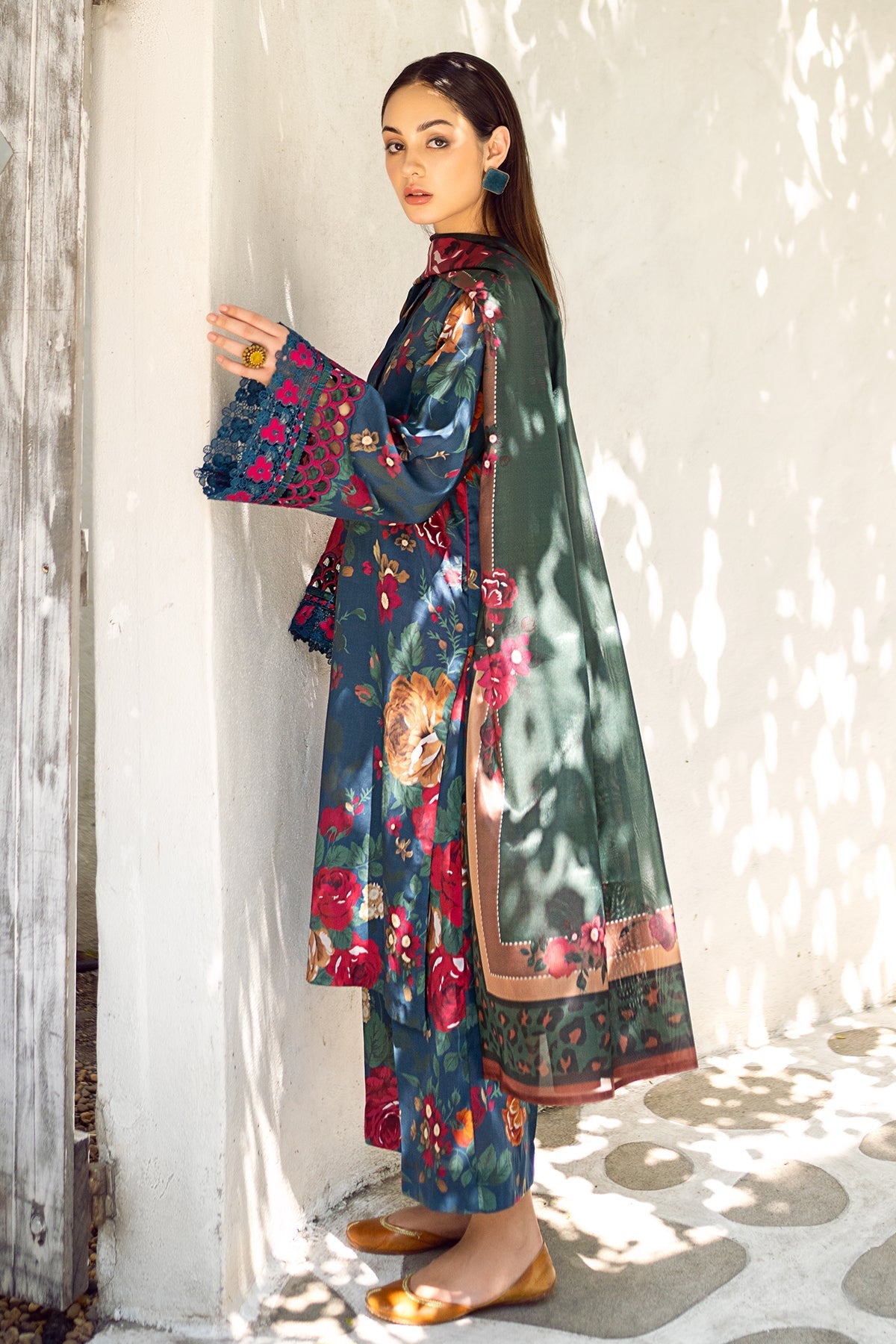 BAROQUE | EMBROIDERED PRINTED LAWN UF-548