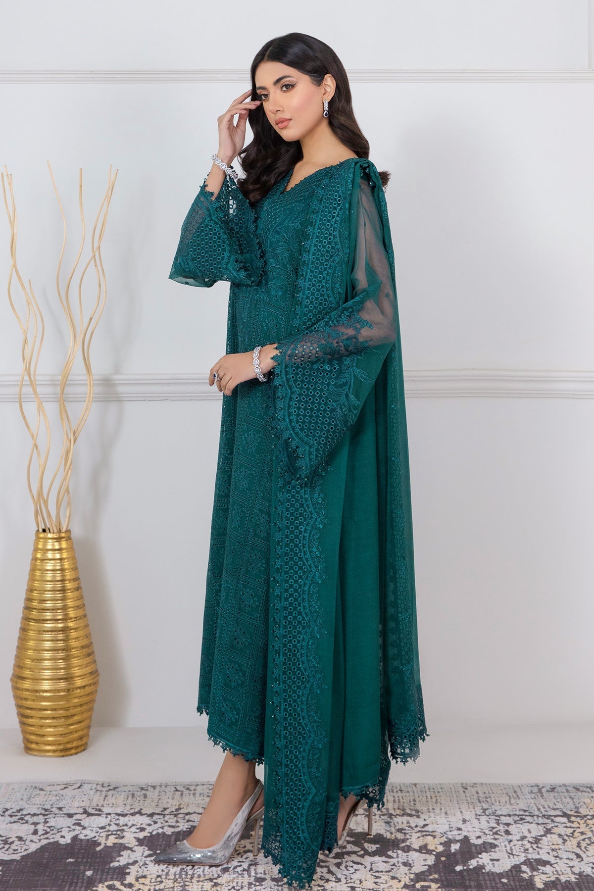 BAROQUE | EMBROIDERED SCHIFFLI CHIFFON UF-338