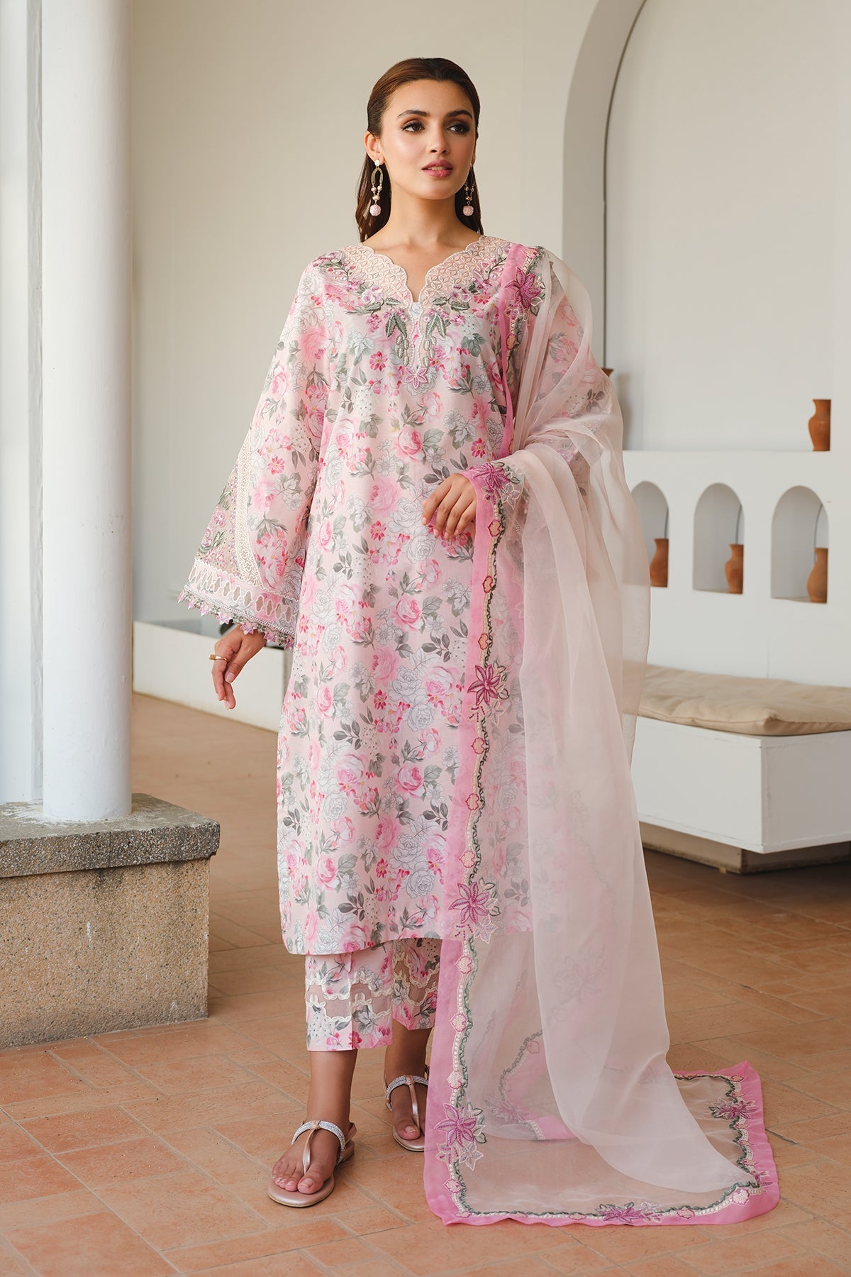 BAROQUE | EMBROIDERED PRINTED LAWN UF-650