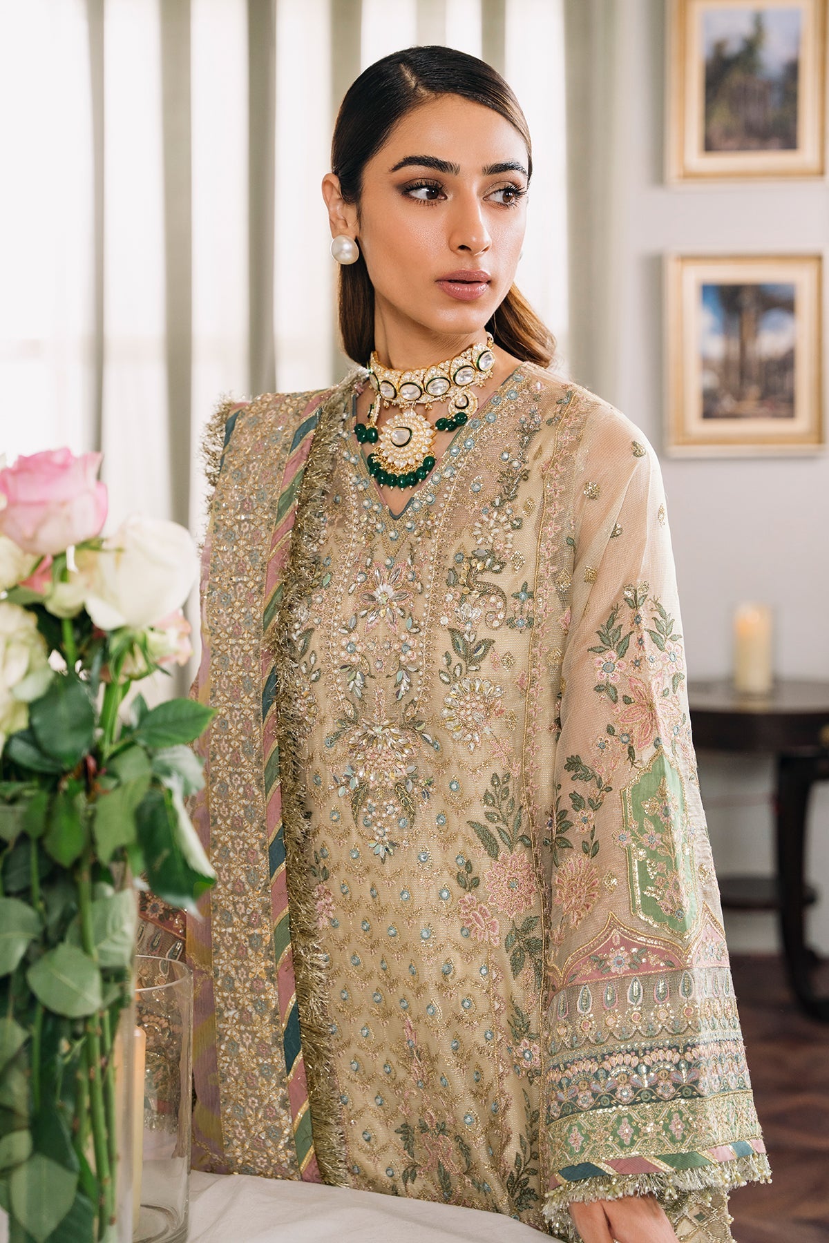 BAROQUE | EMBROIDERED MASURI CH12-04