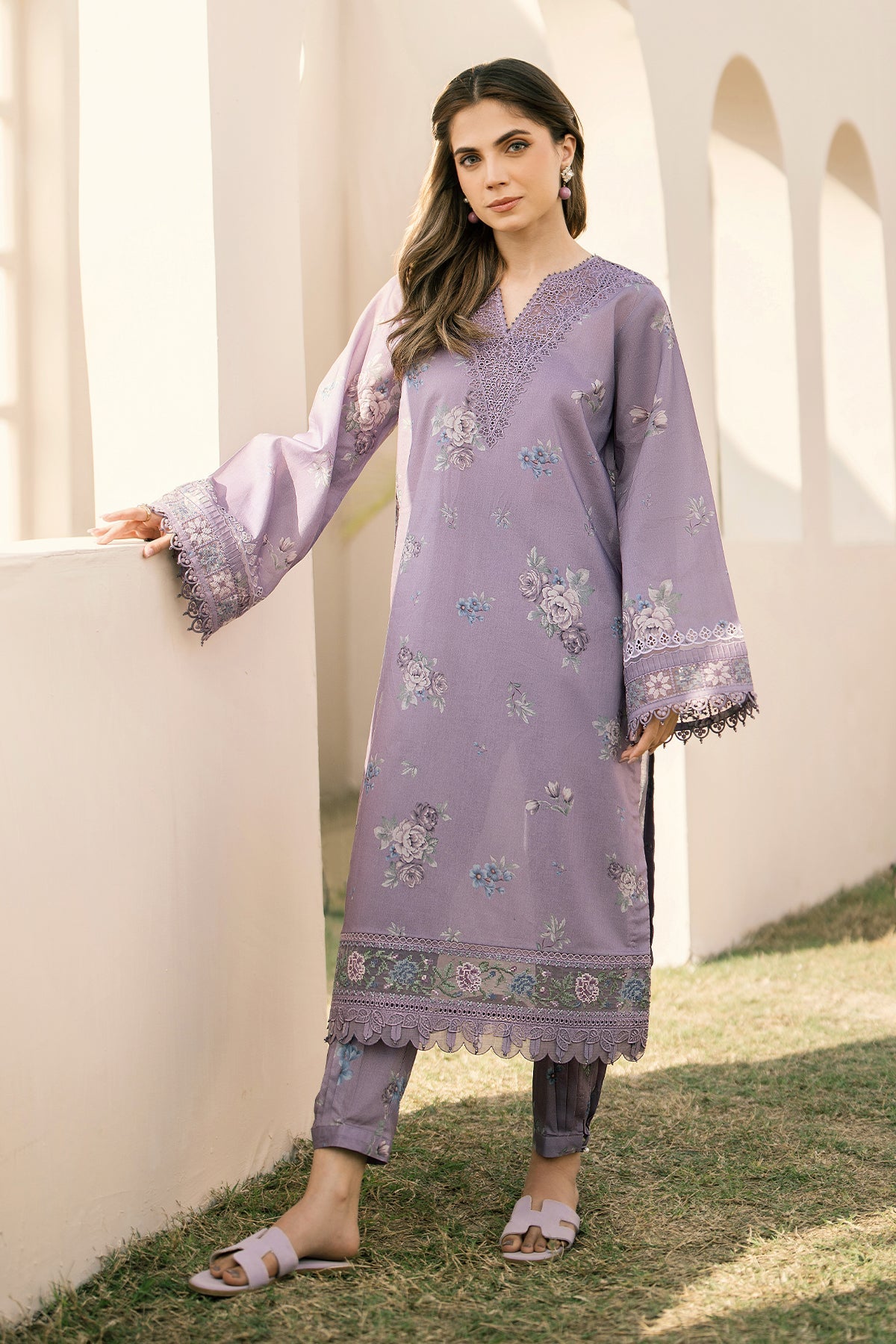 BAROQUE | EMBROIDERED PRINTED LAWN UF-600