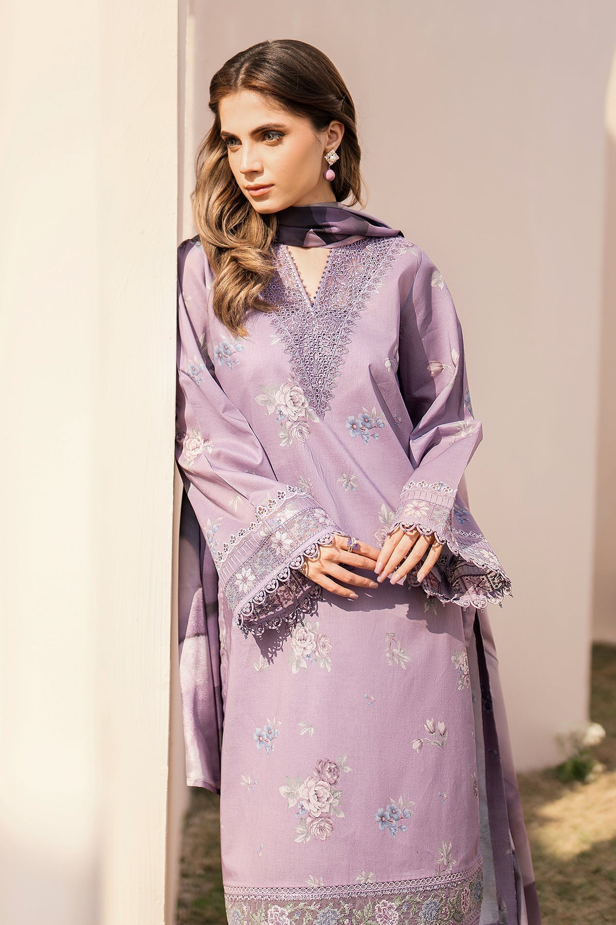 BAROQUE | EMBROIDERED PRINTED LAWN UF-600