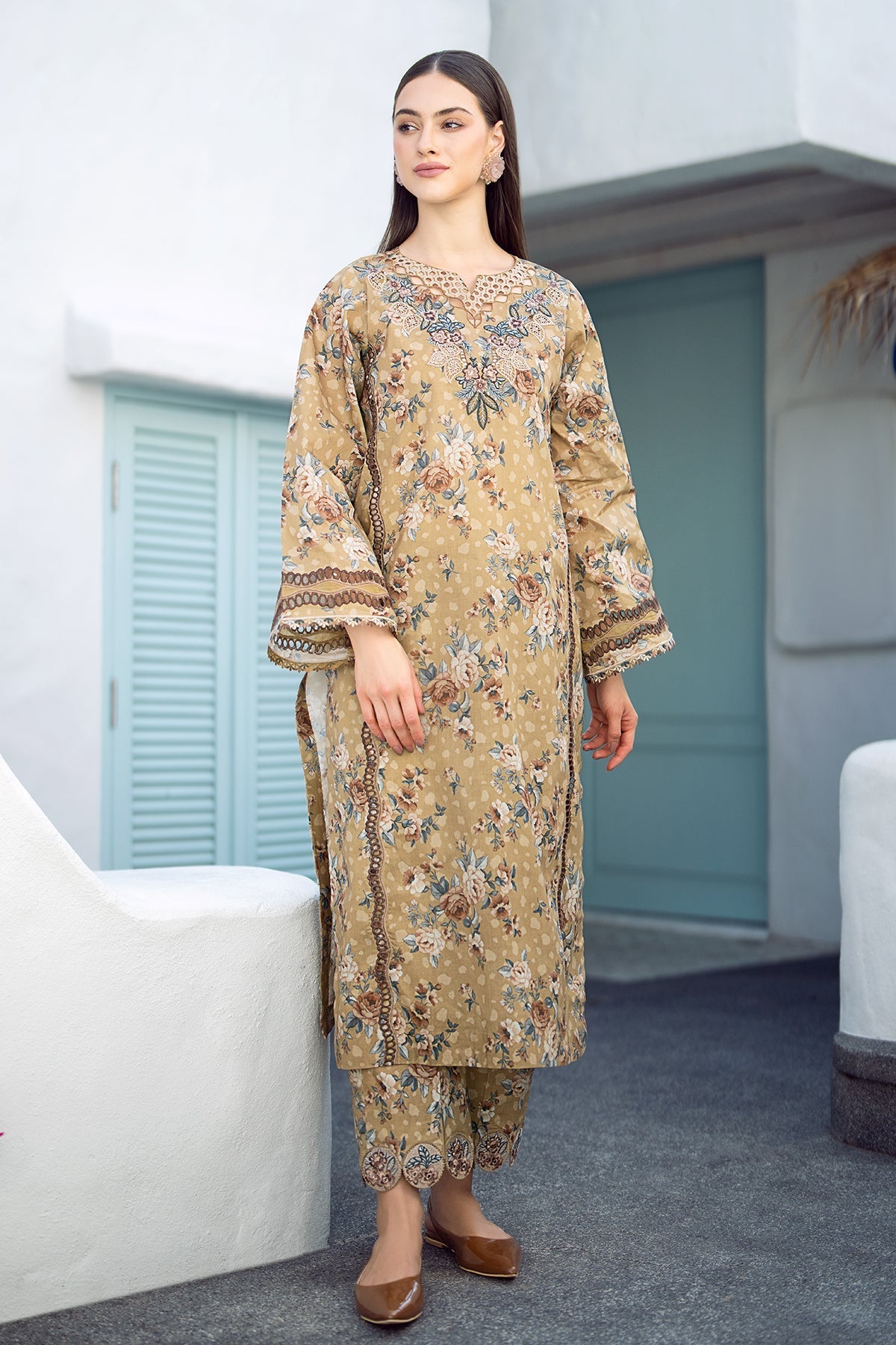 BAROQUE | EMBROIDERED PRINTED LAWN UF-553