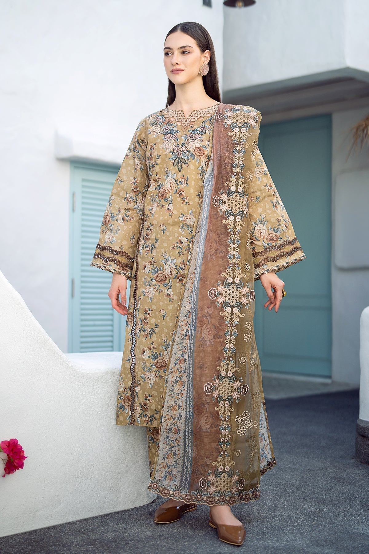 BAROQUE | EMBROIDERED PRINTED LAWN UF-553