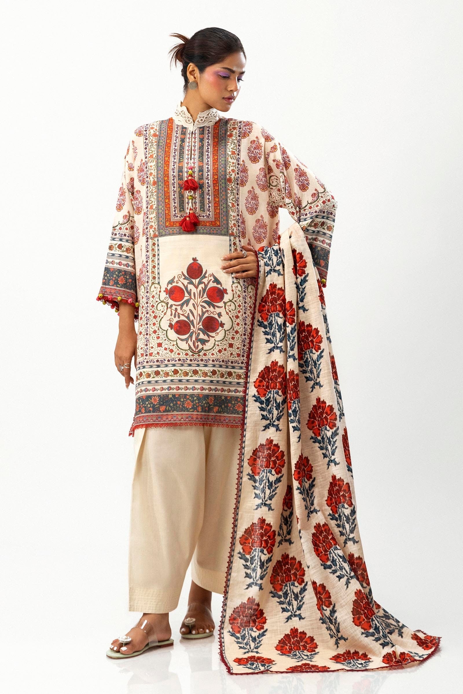 MAHAY BY SANA SAFINAZ | H243-003A-2Q