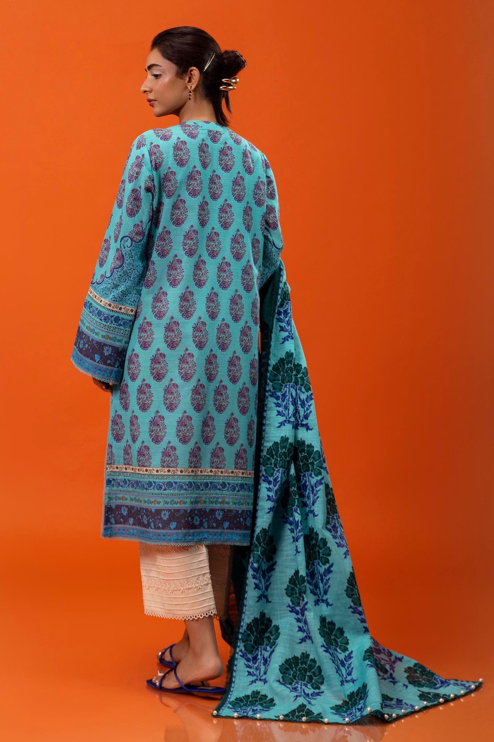 MAHAY BY SANA SAFINAZ | H243-003B-2Q