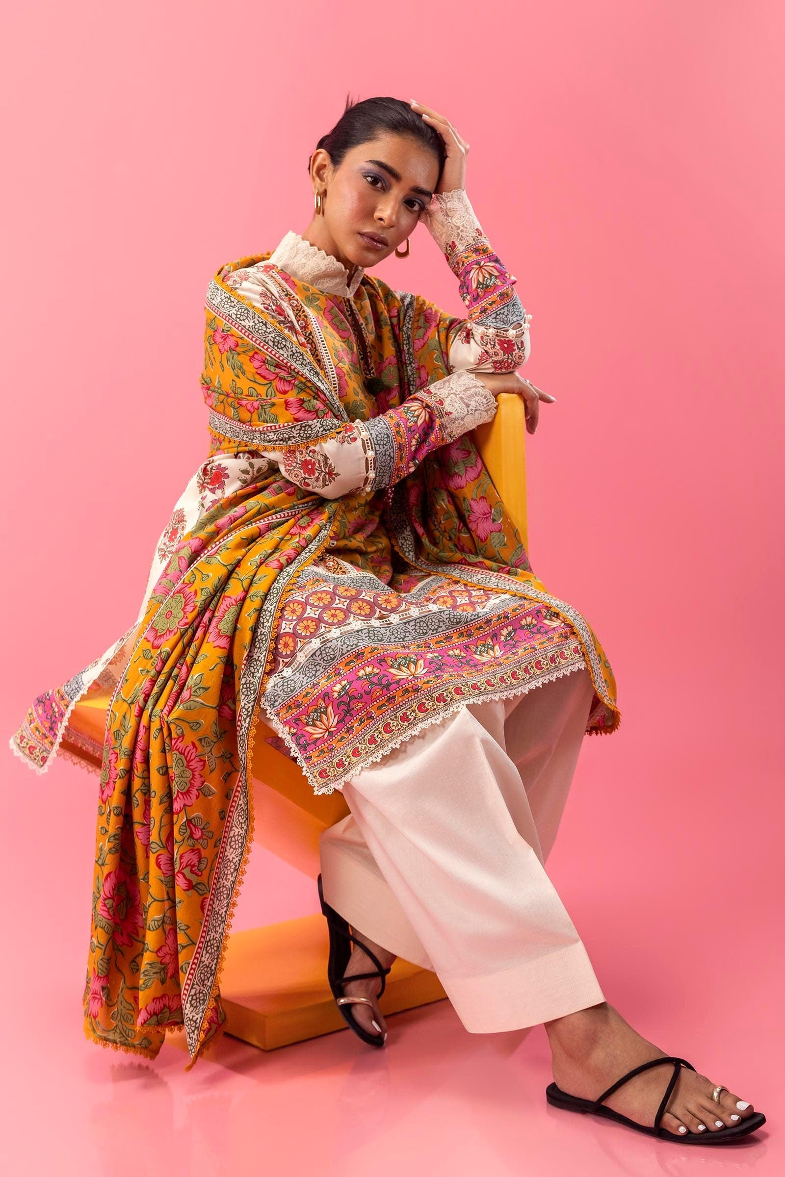 MAHAY BY SANA SAFINAZ | H243-005A-2DC